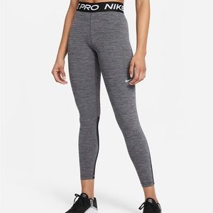 Nike Pro leggings